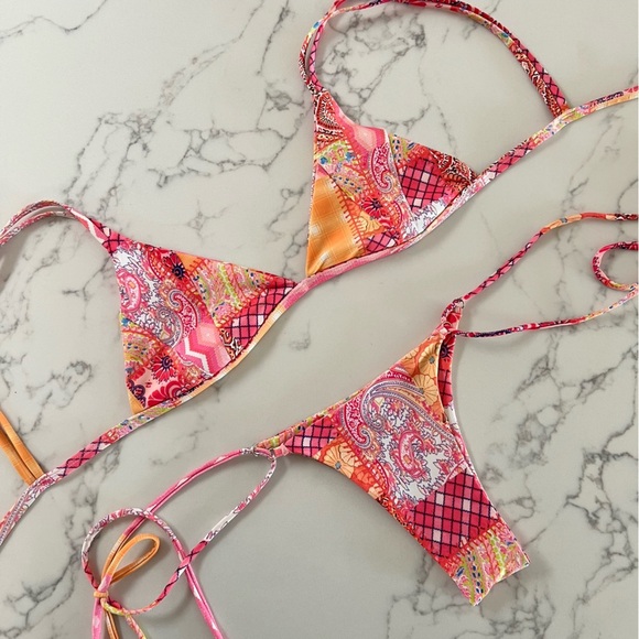 Kulani Kinis x Hannah Meloche Pineapple Patch Bikini SET - Size Medium​